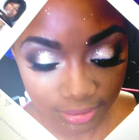 Meet your Posher, Crystal - Picture 1 of 1